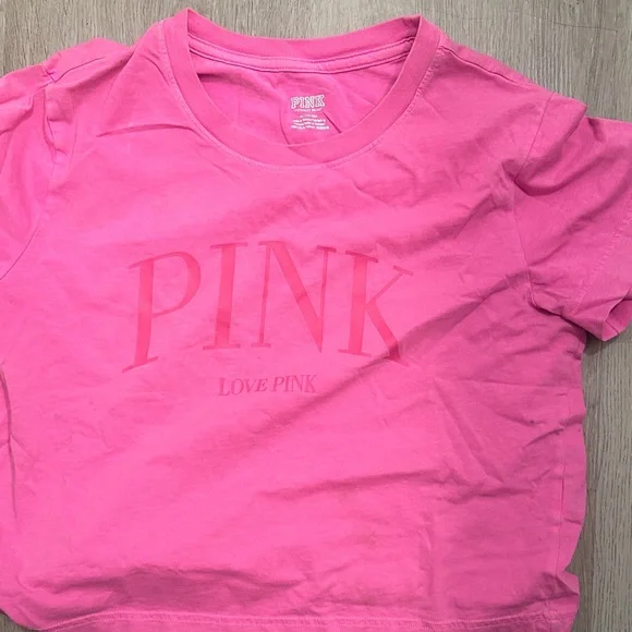 PINK Victoria's Secret cropped Tee - Bold Pink - Picture 1 of 3